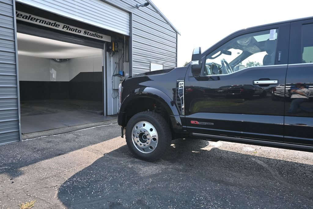 New 2026 Ford F450 Platinum w/ Platinum Plus Package AWD/4WD image 47