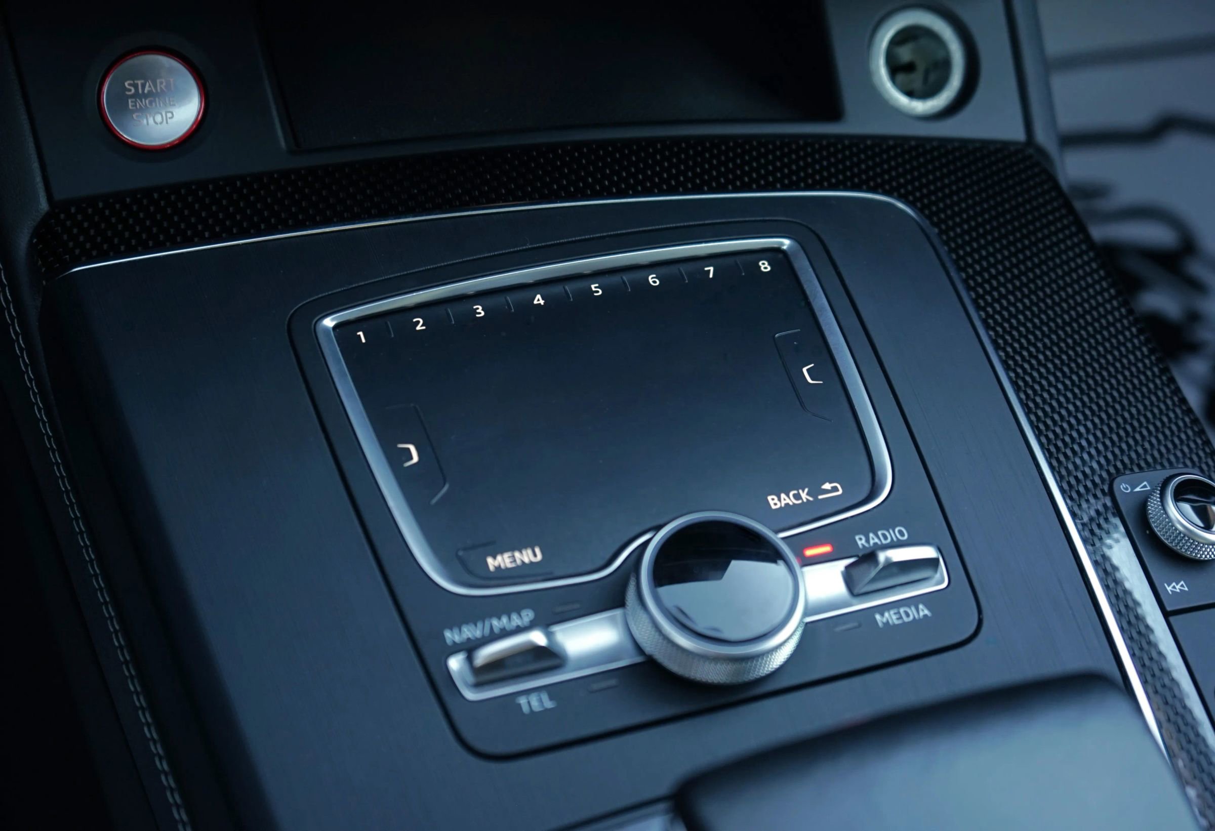 Used 2018 Audi SQ5 Premium Plus image 30