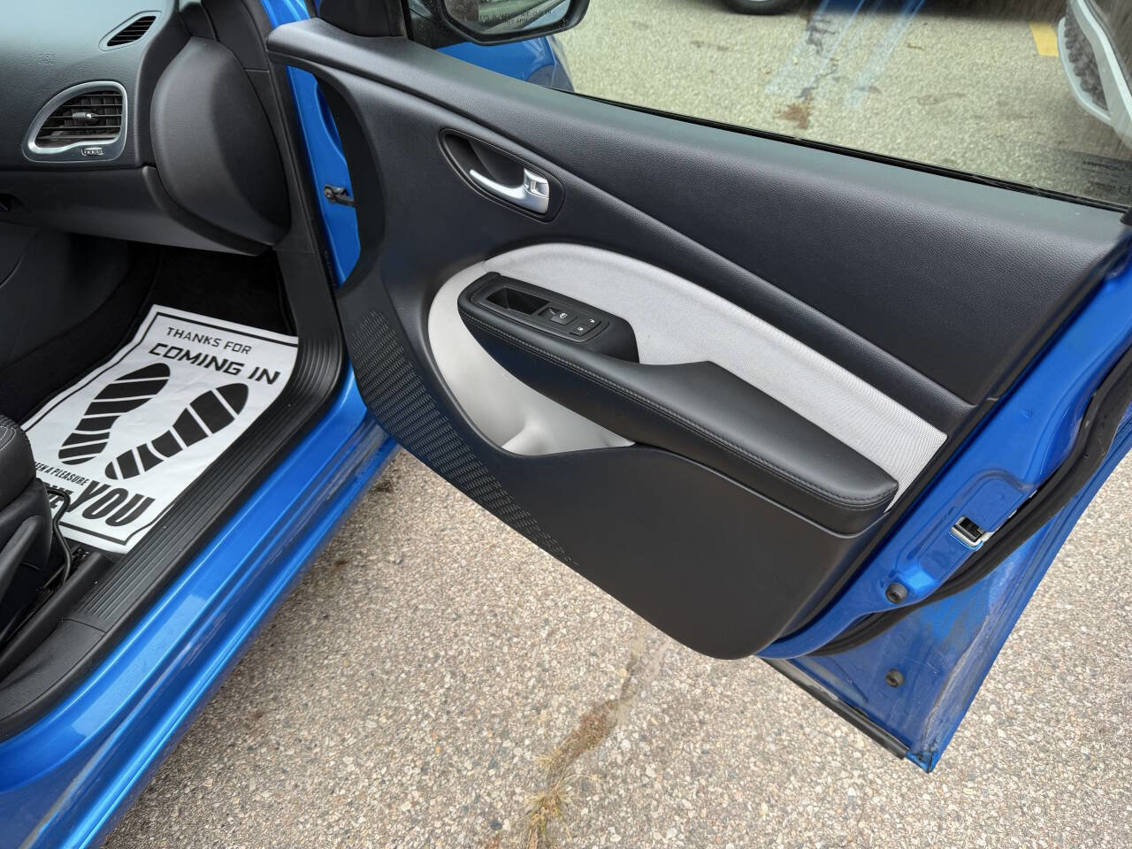 Used 2015 Dodge Dart SXT image 11