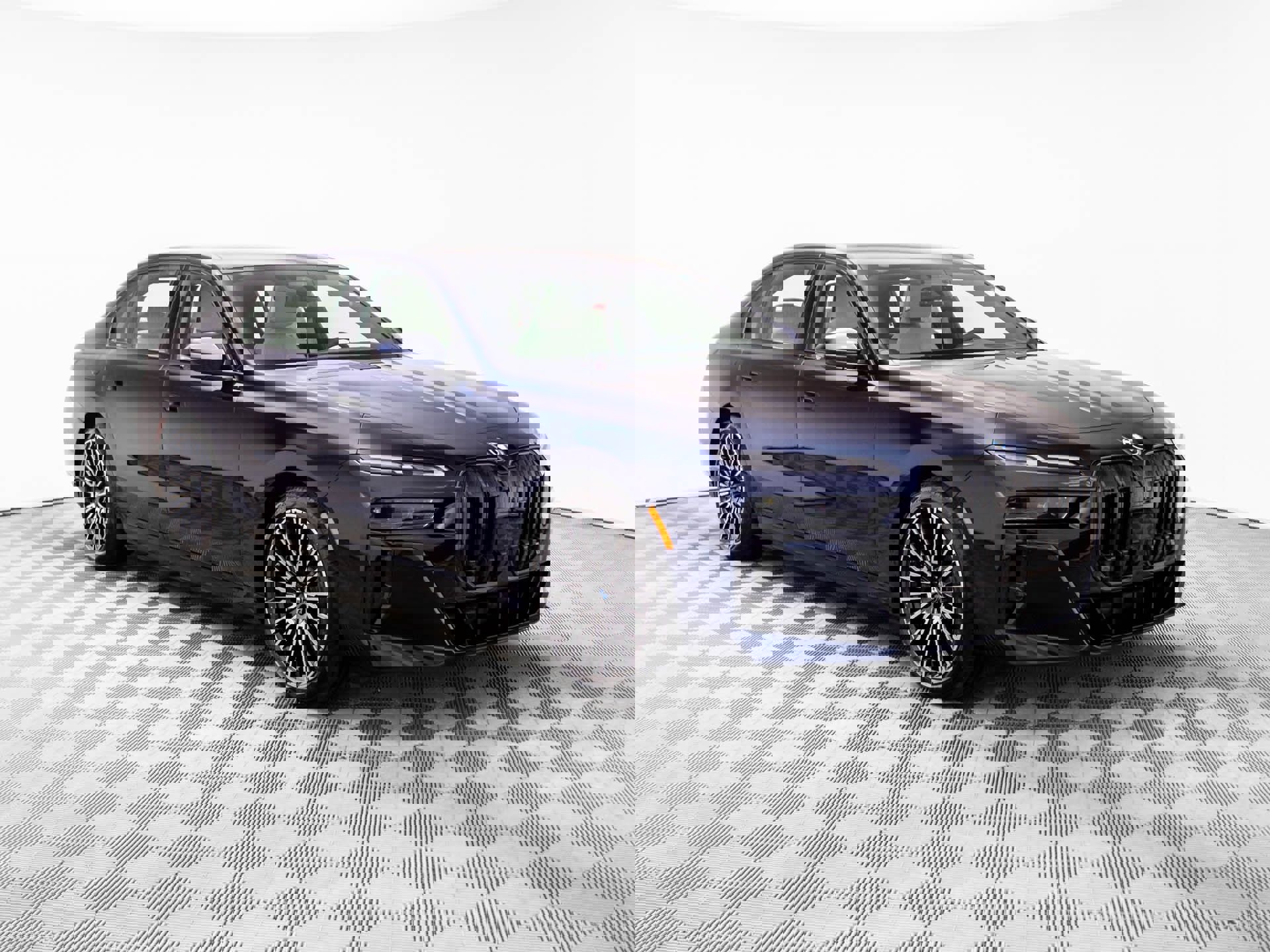 New 2026 BMW 750e xDrive image 9