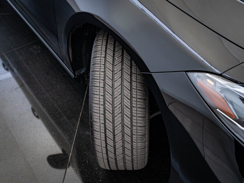 Certified 2025 Mercedes-Benz CLA 250 4MATIC image 43