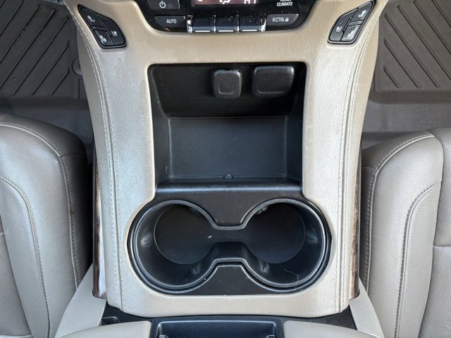 Used 2018 GMC Yukon SLT w/ Premium Edition image 28