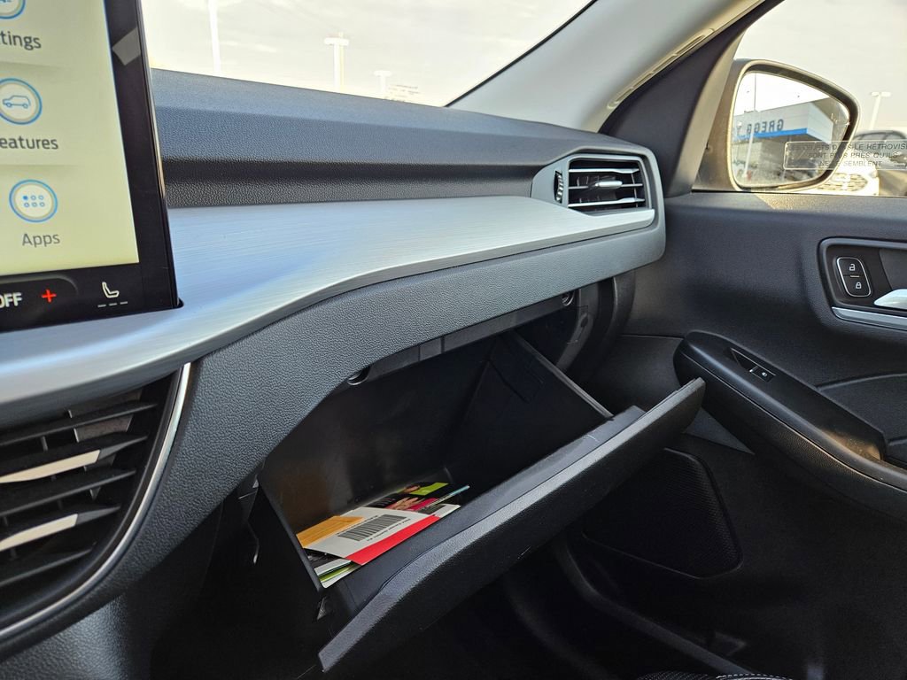 Used 2024 Ford Escape Platinum image 19