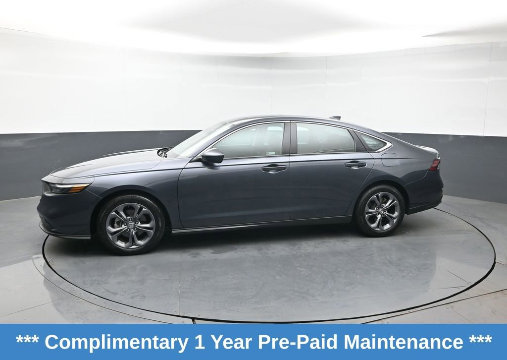 Used 2023 Honda Accord EX image 2