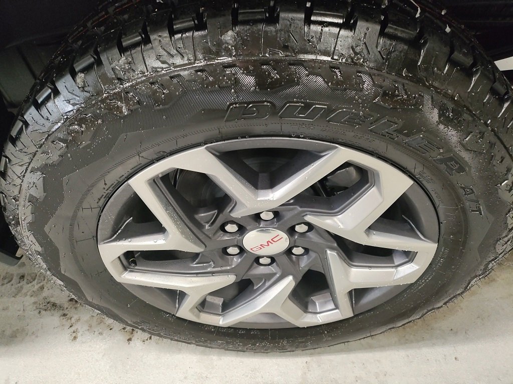 New 2026 GMC Sierra 1500 SLT w/ SLT Premium Plus Package image 18