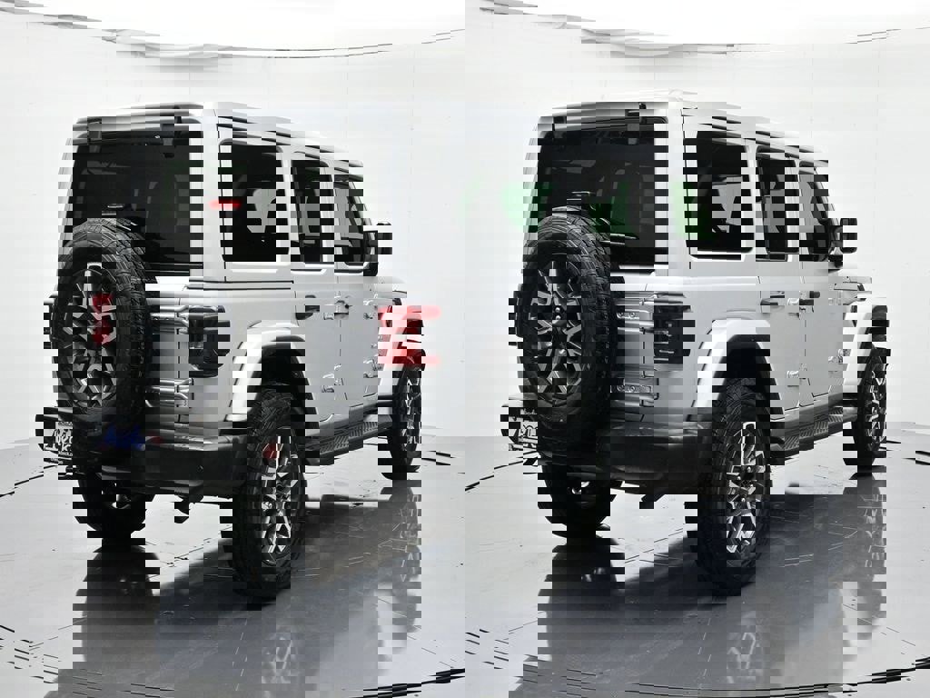 New 2024 Jeep Wrangler Unlimited Sahara w/ Technology Group image 5