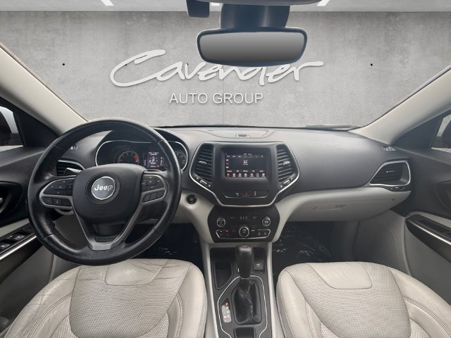 Used 2021 Jeep Cherokee Latitude Lux FWD image 20