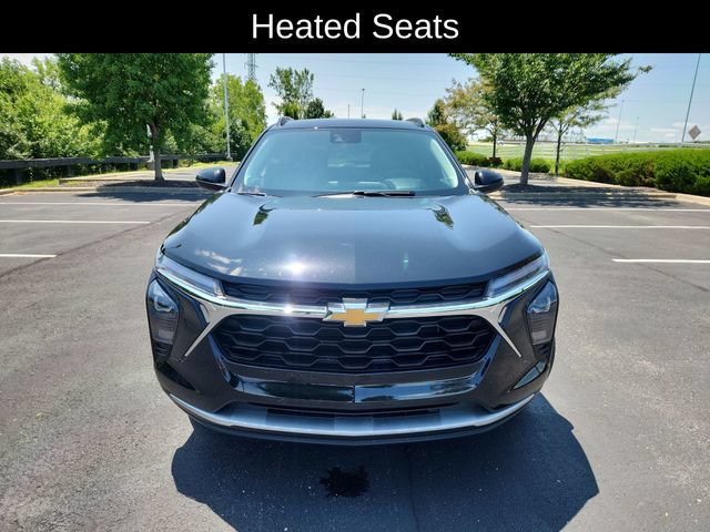 Used 2024 Chevrolet Trax LT w/ Driver Confidence Package FWD video 2