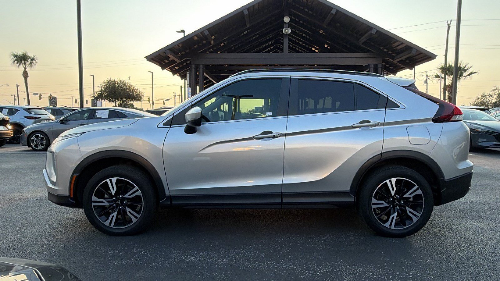 Used 2023 Mitsubishi Eclipse Cross SE AWD/4WD image 7