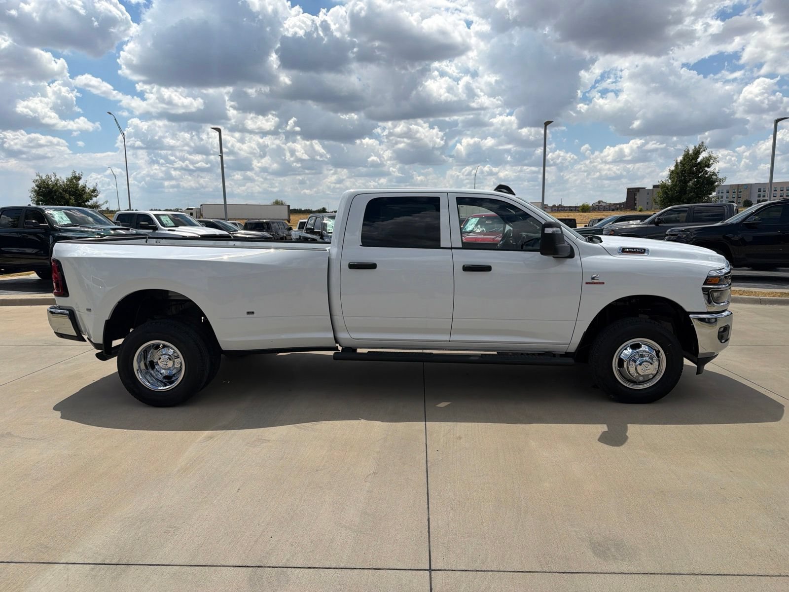 New 2027 RAM 3500 Tradesman AWD/4WD image 6