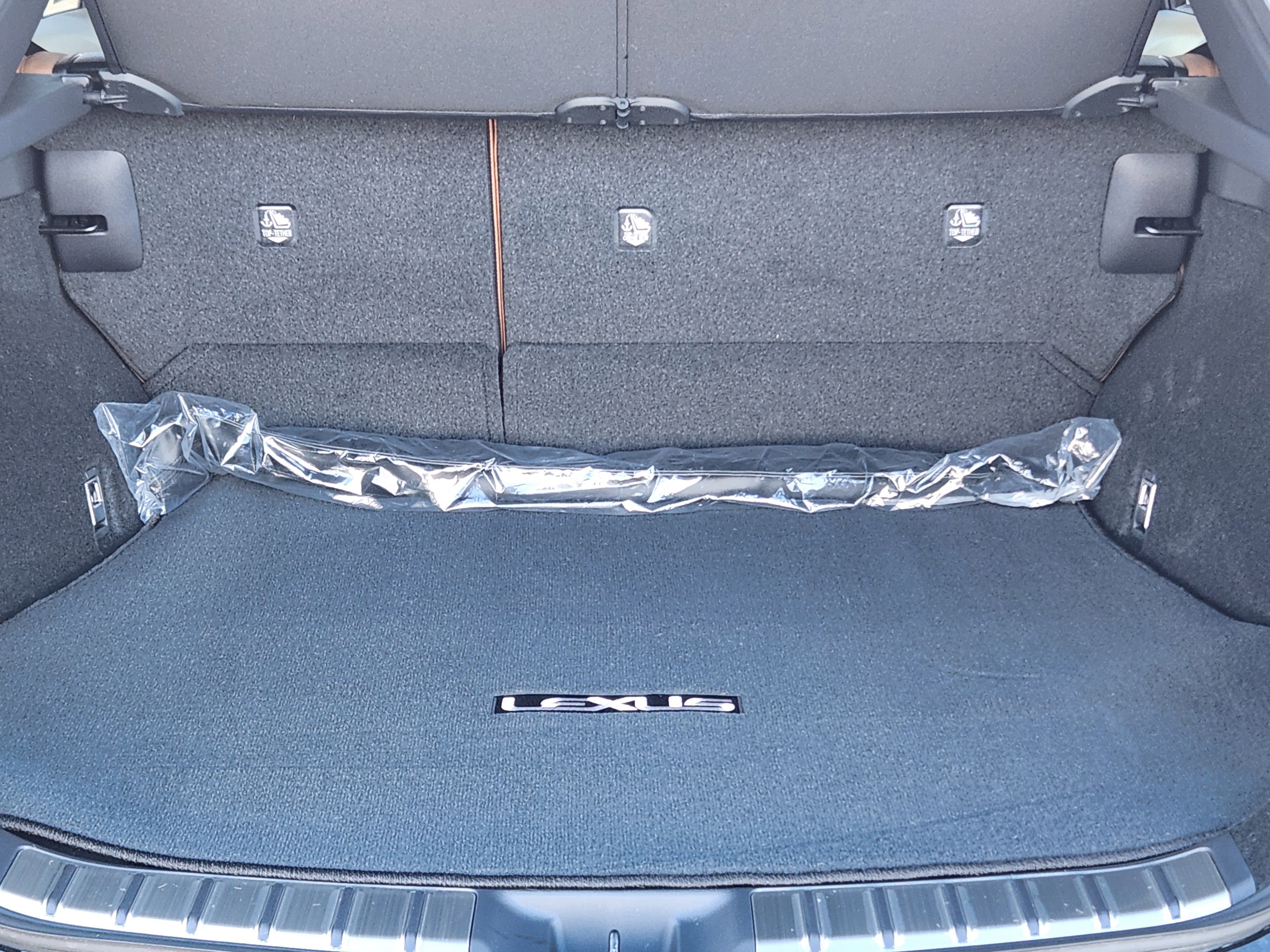 New 2026 Lexus RZ 450e AWD image 21