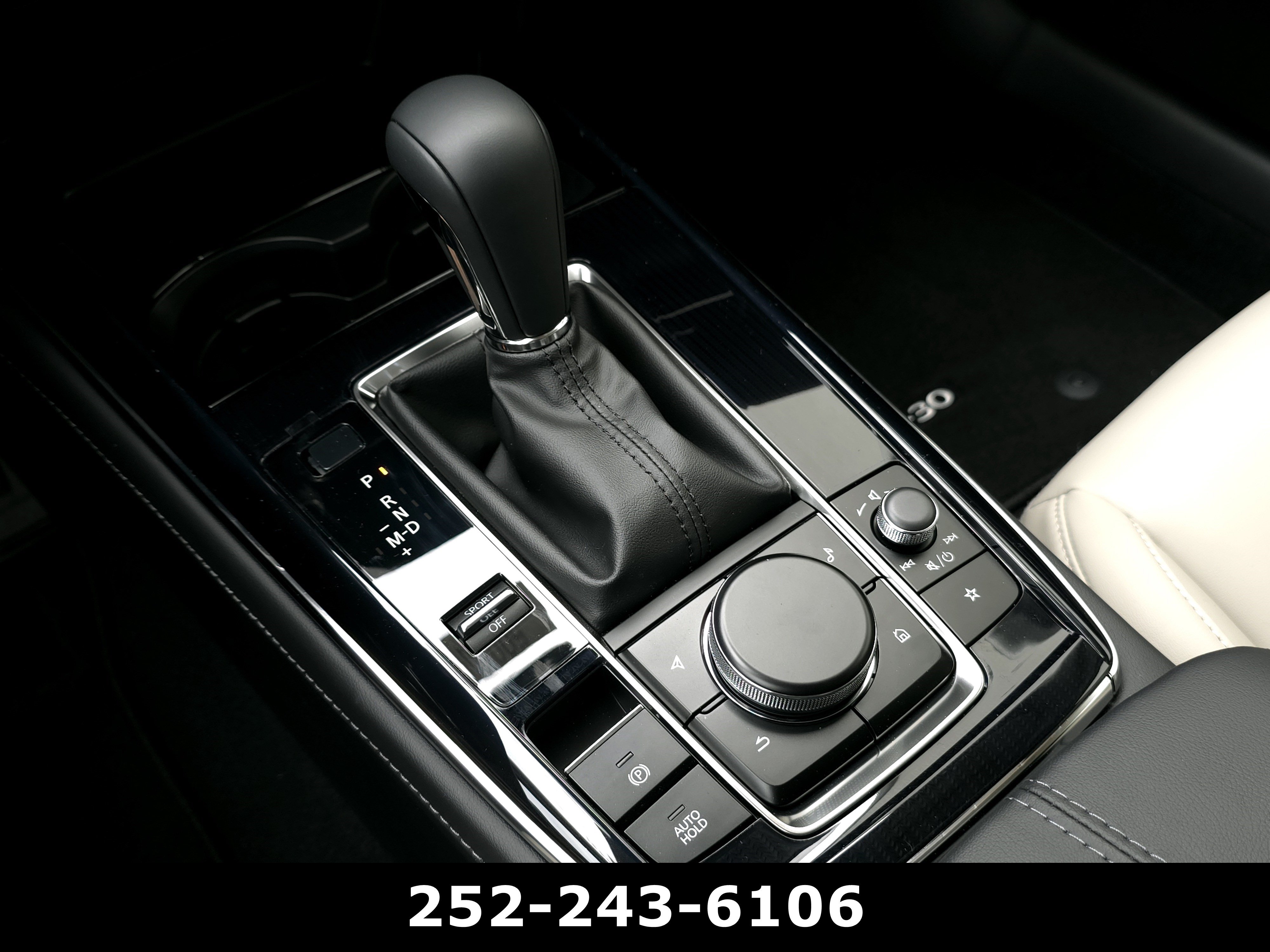 Used 2025 MAZDA CX-30 AWD 2.5 S w/ Preferred Package image 14