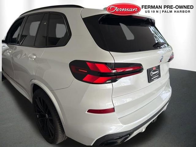 Used 2024 BMW X5 sDrive40i w/ M Sport Package RWD image 3