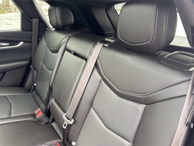 Certified 2022 Cadillac XT5 Premium Luxury image 12