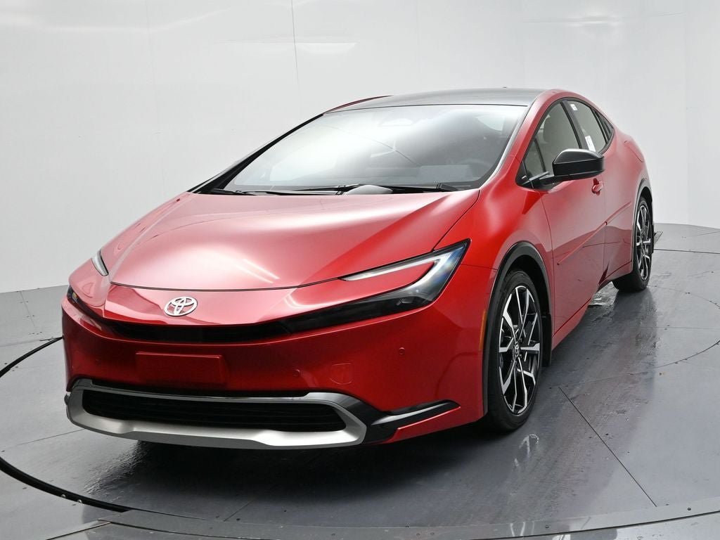 New 2026 Toyota Prius Plug-In Hybrid FWD image 3