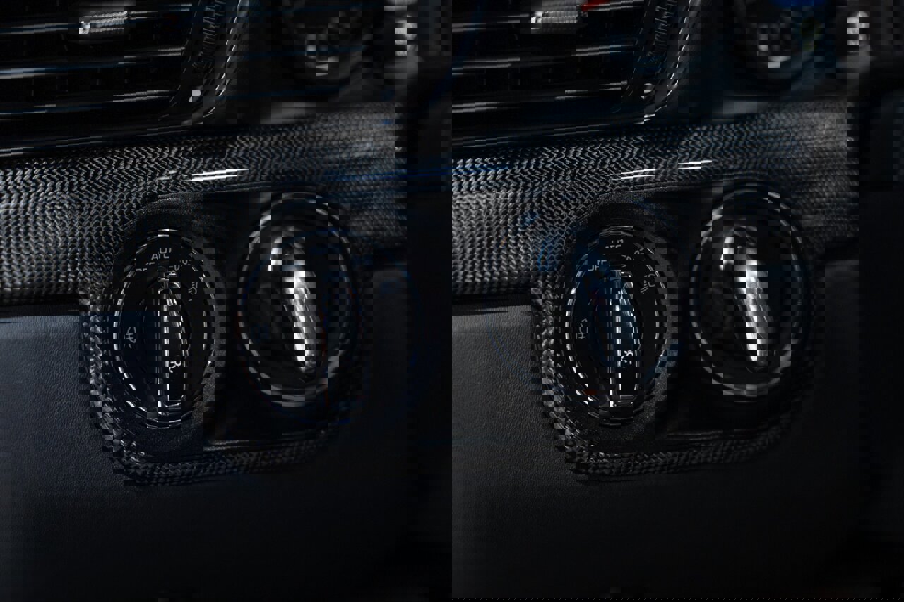 Used 2017 Porsche 911 Turbo S image 61