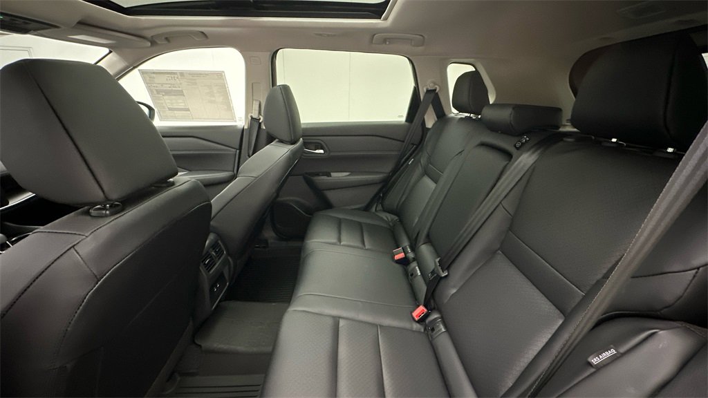 New 2026 Nissan Rogue SV image 10