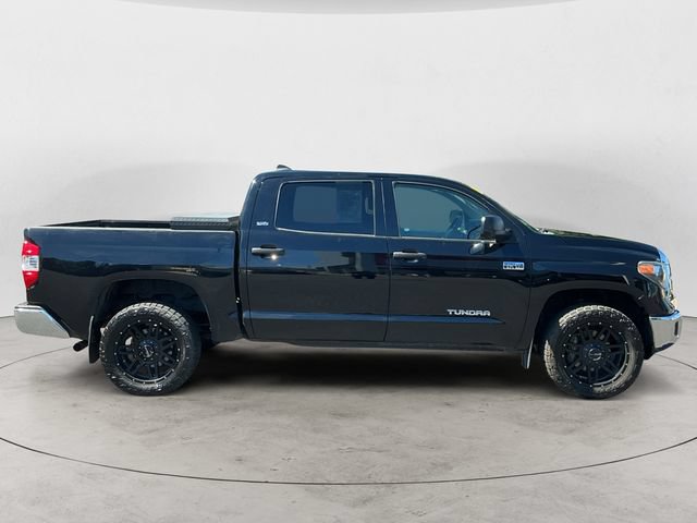 Used 2020 Toyota Tundra SR5 AWD/4WD image 4