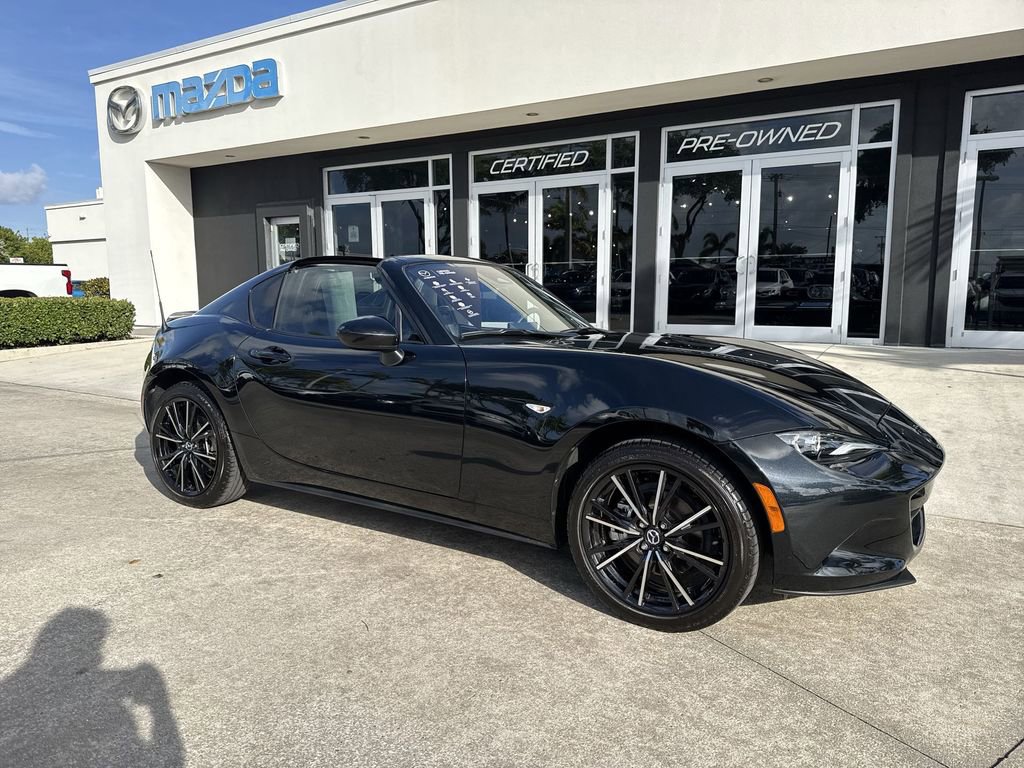 Used 2024 MAZDA MX-5 Miata RF Grand Touring w/ Weather Package RWD image 6