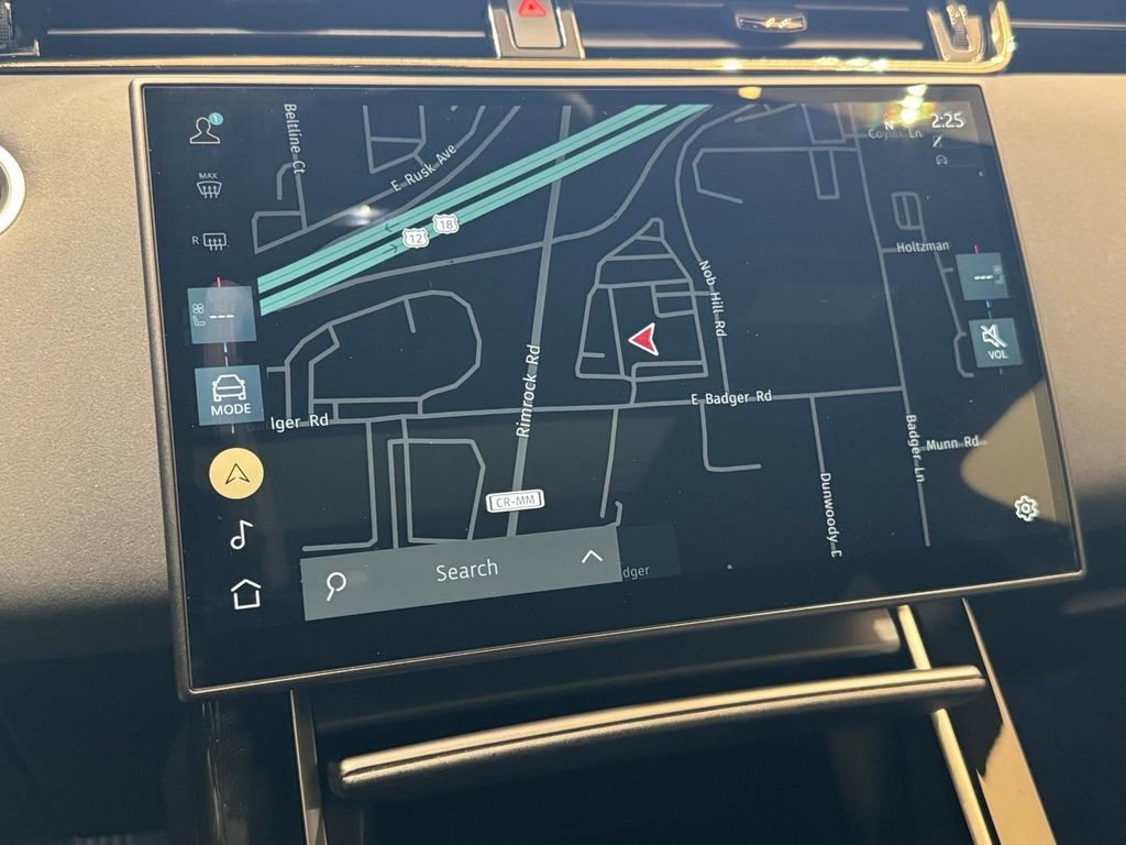 Used 2026 Land Rover Range Rover Evoque S image 16