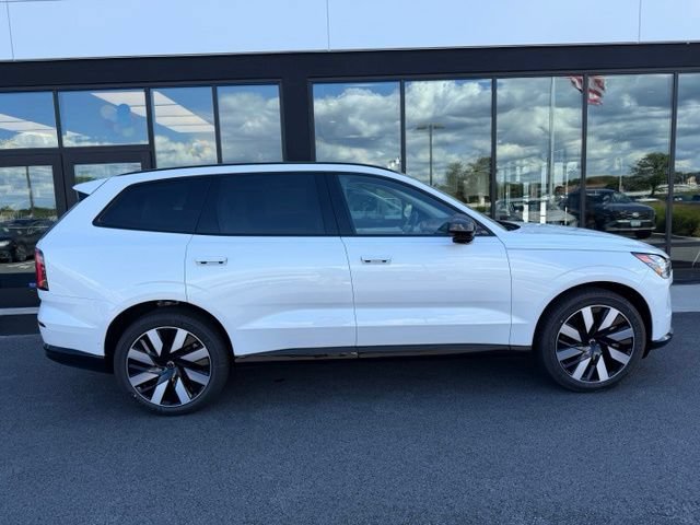 New 2026 Volvo EX90 Plus AWD/4WD image 2