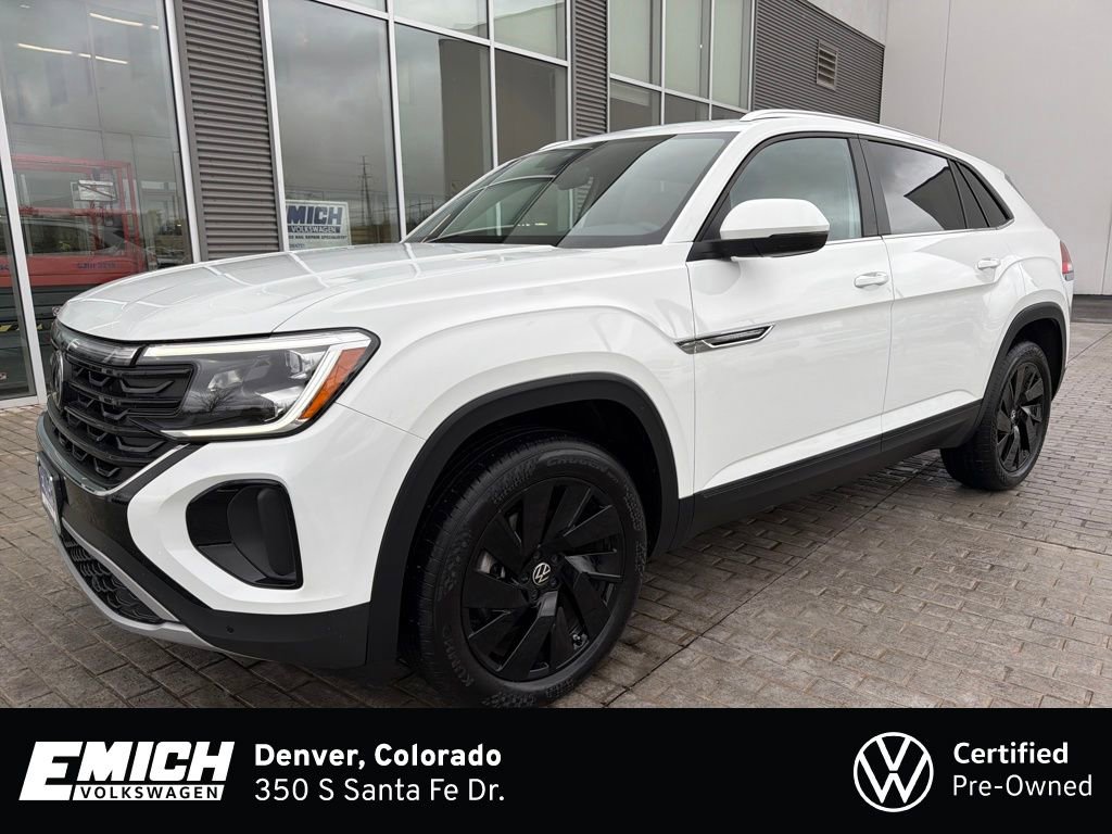 Used 2025 Volkswagen Atlas Cross Sport SE image 1