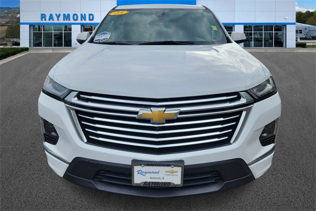Used 2023 Chevrolet Traverse Premier image 3