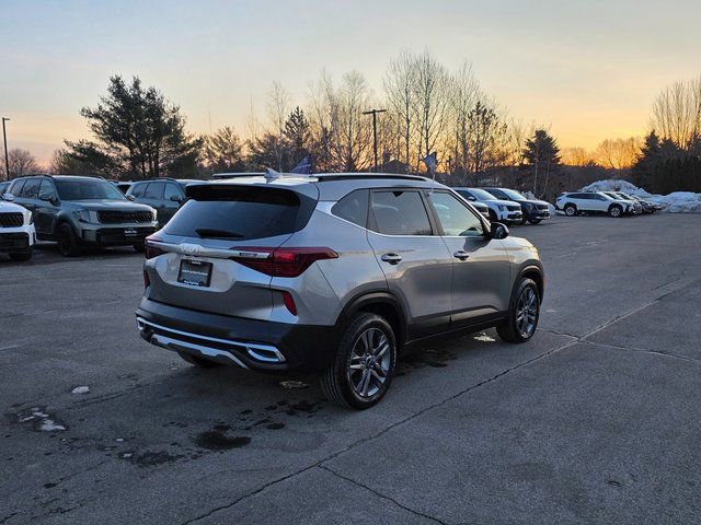 Certified 2023 Kia Seltos S image 8