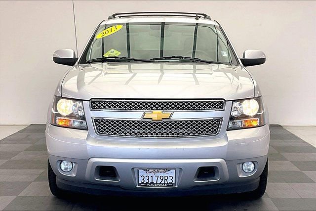 Used 2013 Chevrolet Avalanche LT AWD/4WD image 2