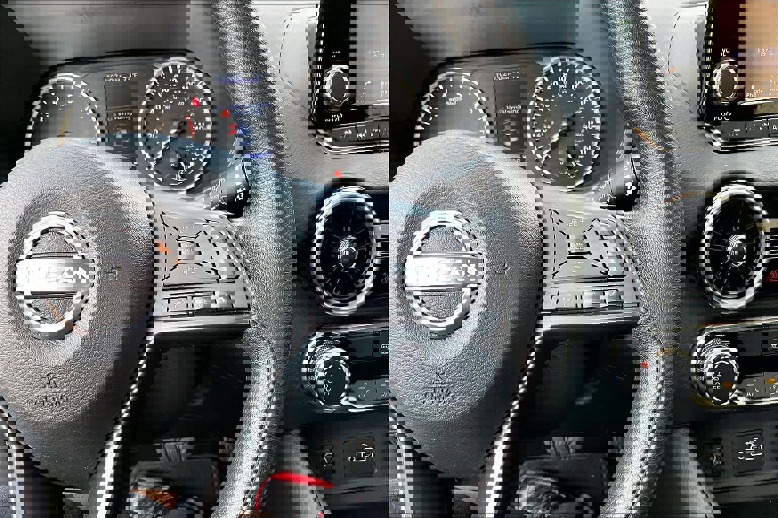 Used 2024 Nissan Sentra S FWD image 23