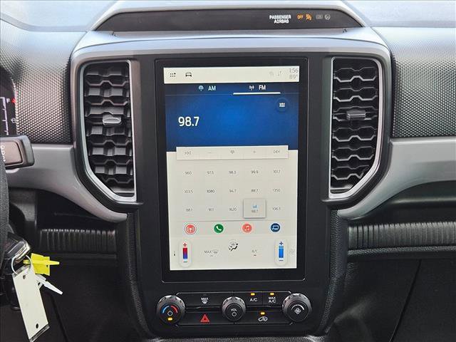 Used 2025 Ford Ranger XL w/ Trailer Tow Package image 13