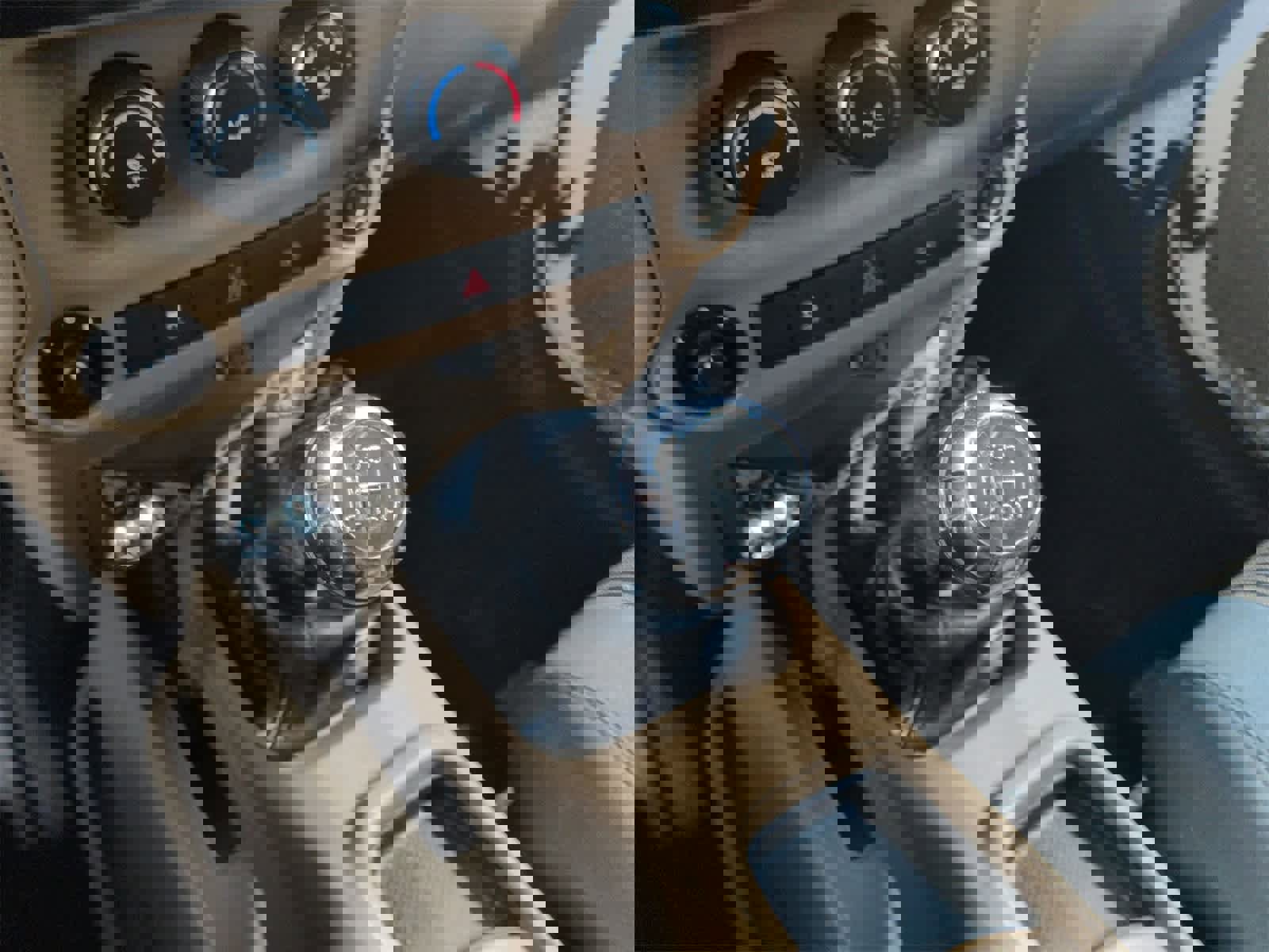 Used 2012 Jeep Wrangler Sahara w/ Dual Top Group image 30