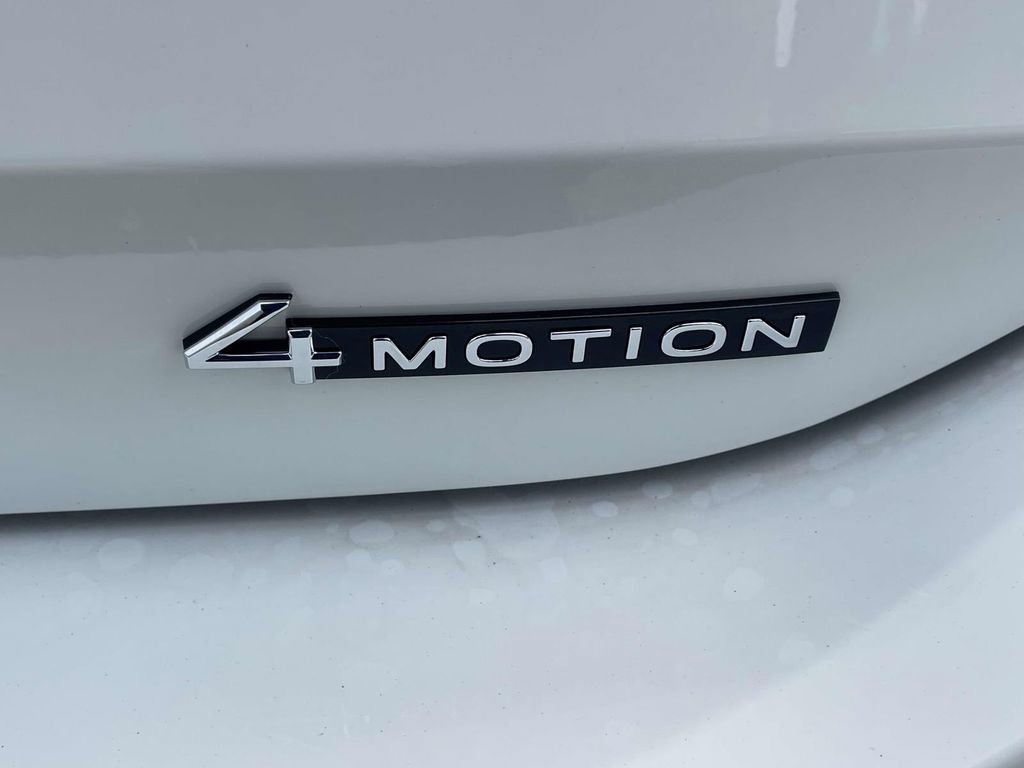 New 2026 Volkswagen Tiguan SE AWD/4WD image 20
