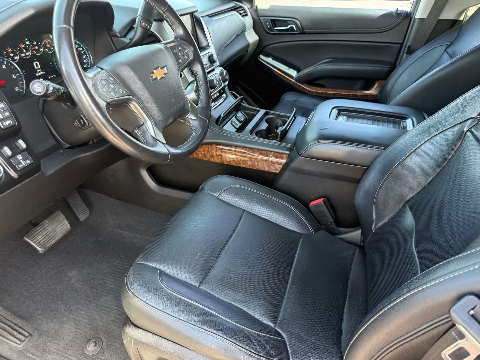 Used 2020 Chevrolet Tahoe Premier AWD/4WD image 17