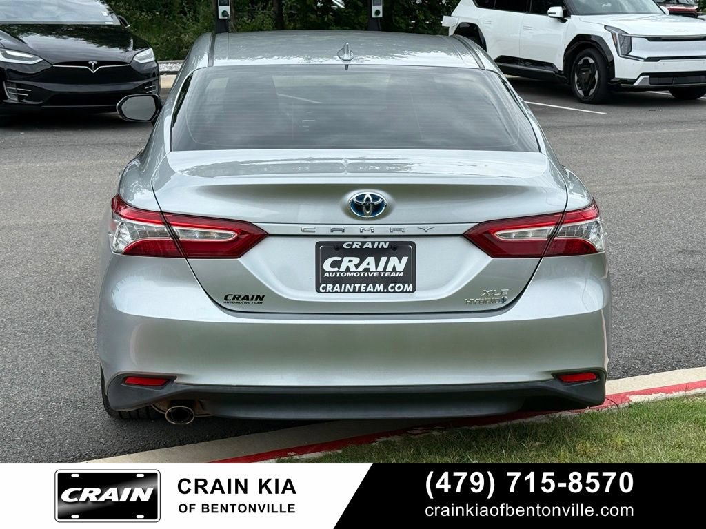Used 2020 Toyota Camry XLE FWD image 6