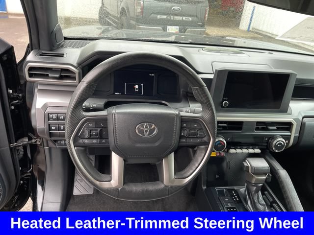 Used 2024 Toyota Tacoma SR5 AWD/4WD image 14