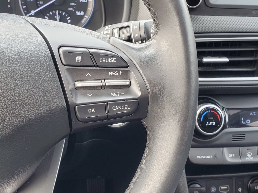 Used 2021 Hyundai Kona Limited FWD image 15