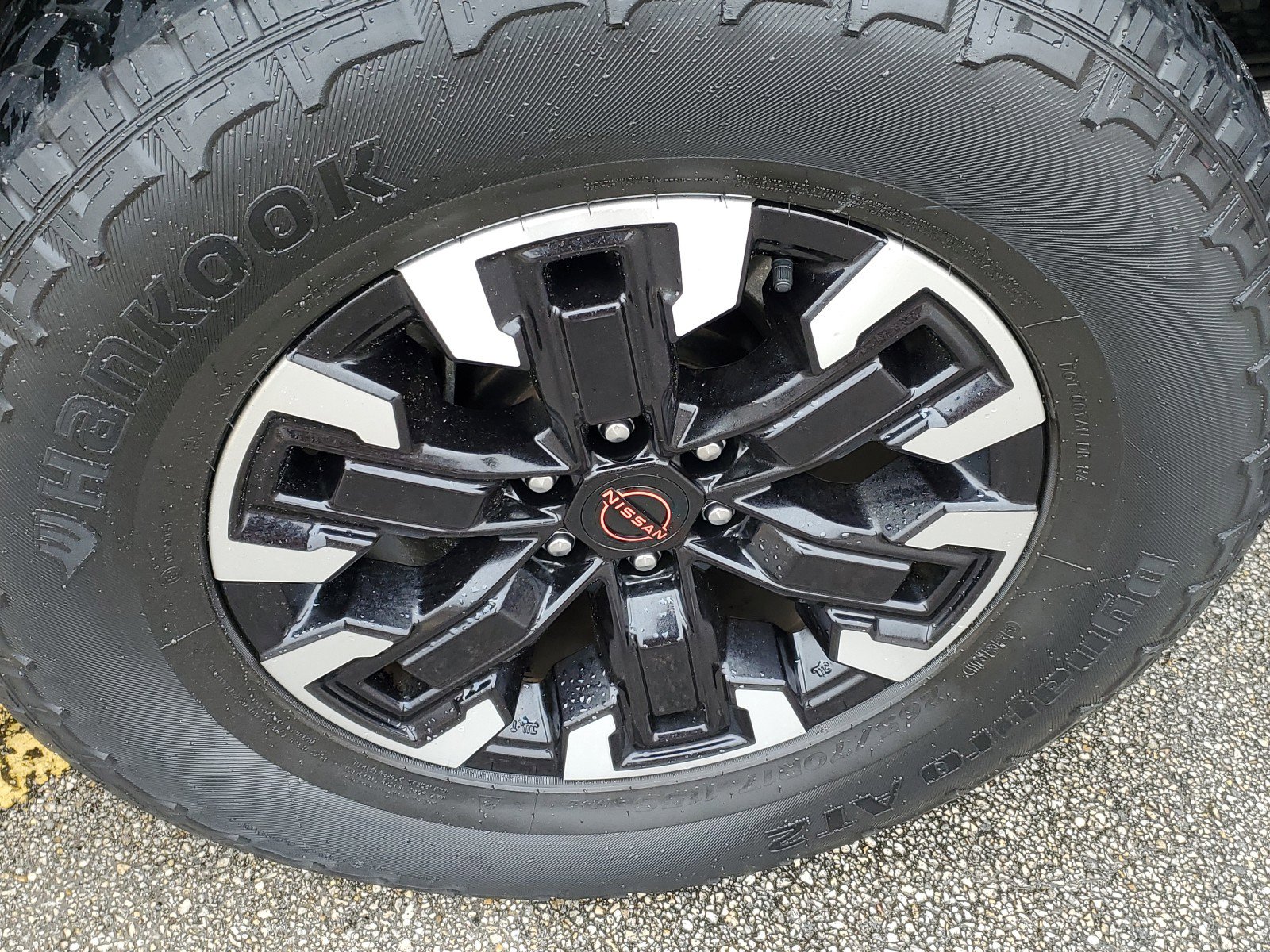 Used 2022 Nissan Frontier Pro-X image 5