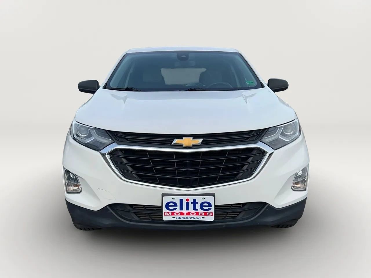 Used 2021 Chevrolet Equinox LS w/ LS Convenience Package image 2