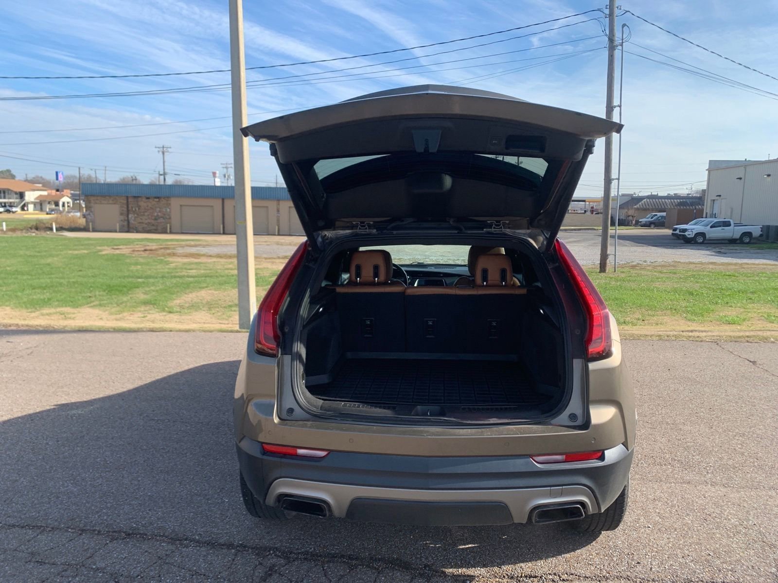 Used 2020 Cadillac XT4 Premium Luxury image 27