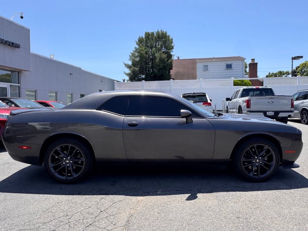 Used 2022 Dodge Challenger SXT w/ Plus Package AWD/4WD image 8