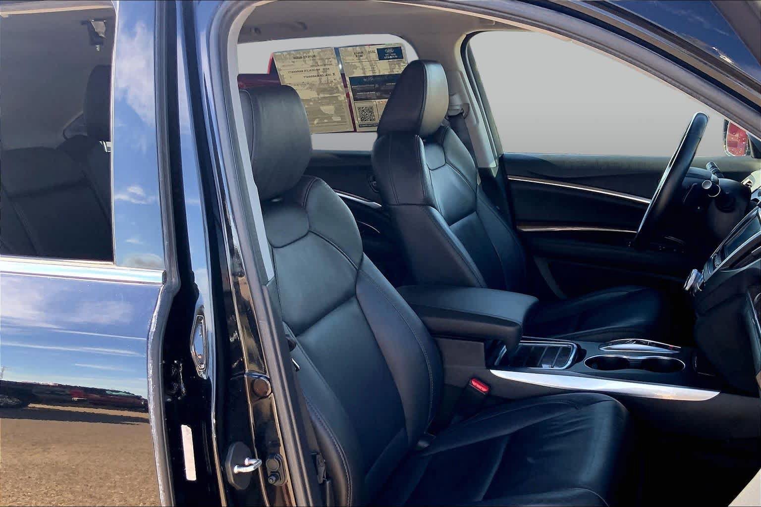 Used 2020 Acura MDX SH-AWD image 9