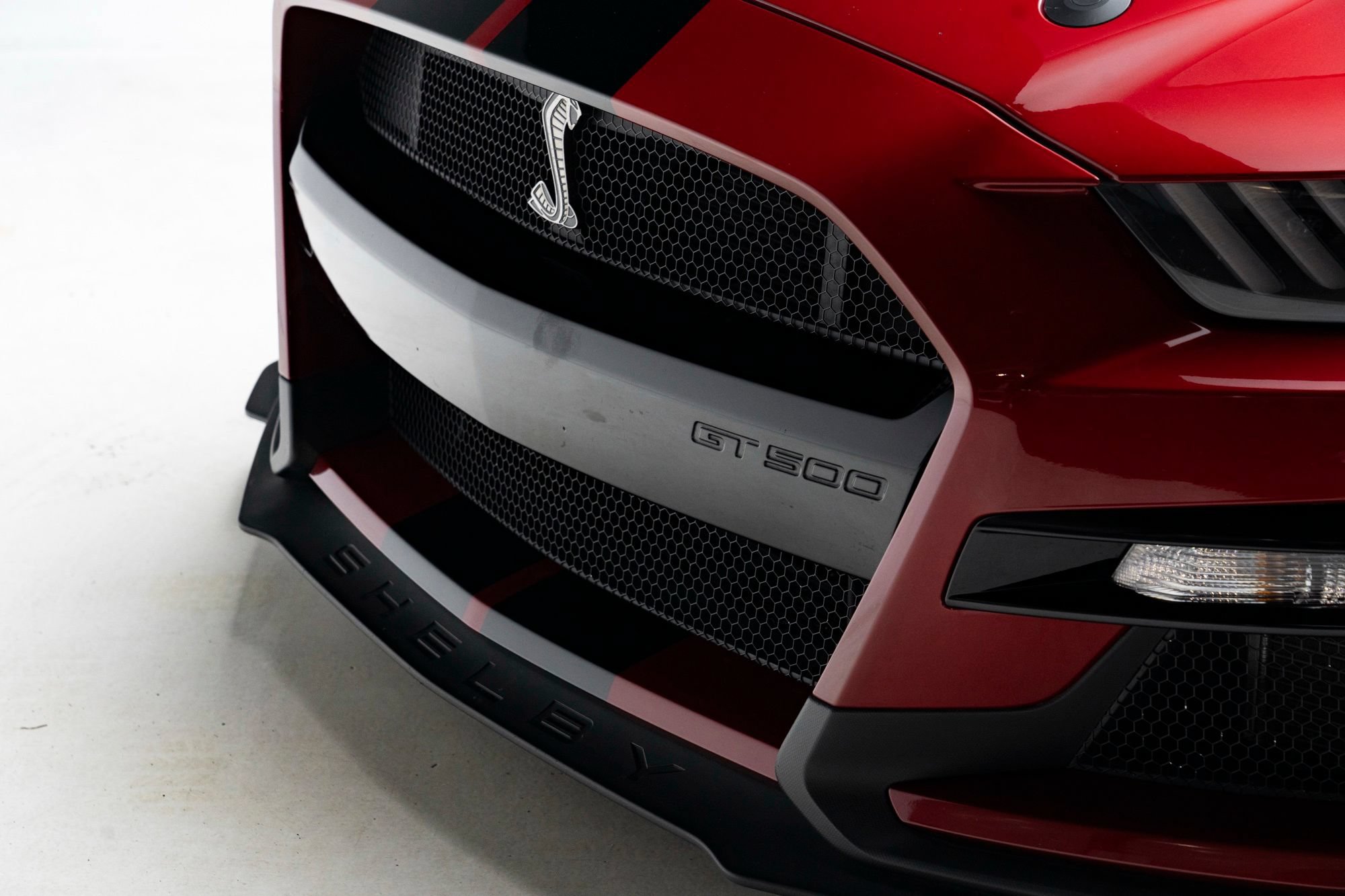 Used 2020 Ford Mustang Shelby GT500 w/ Carbon Fiber Track Pack RWD image 70