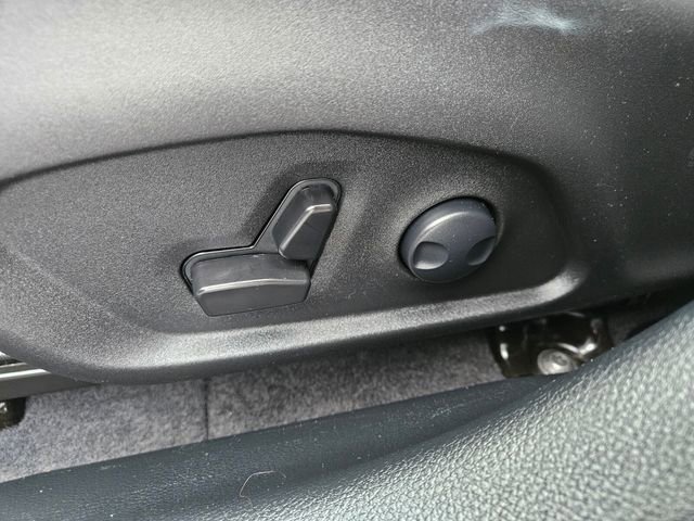 Used 2024 Jeep Compass Limited AWD/4WD image 9