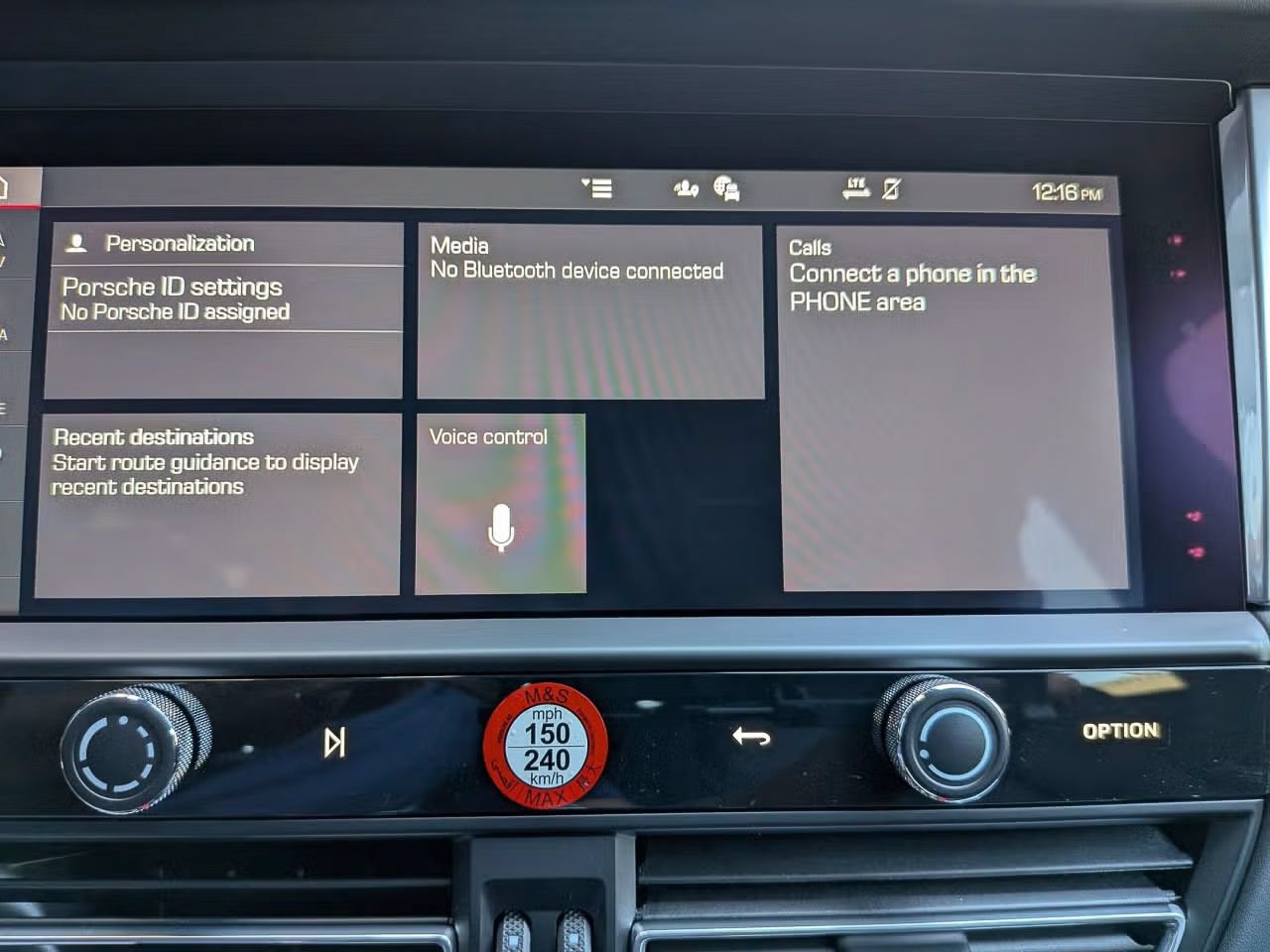Certified 2025 Porsche Macan S AWD/4WD image 19