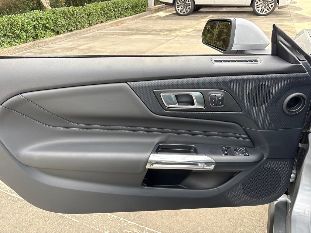 Used 2024 Ford Mustang GT Premium image 15