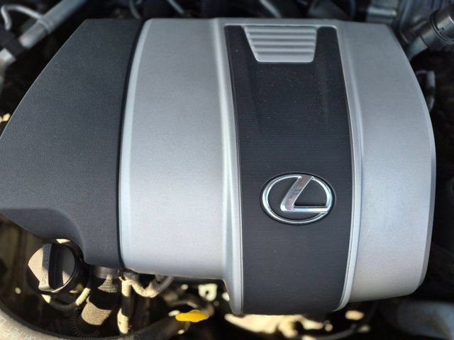 Used 2020 Lexus RX 350L Premium w/ Premium Package AWD/4WD image 23