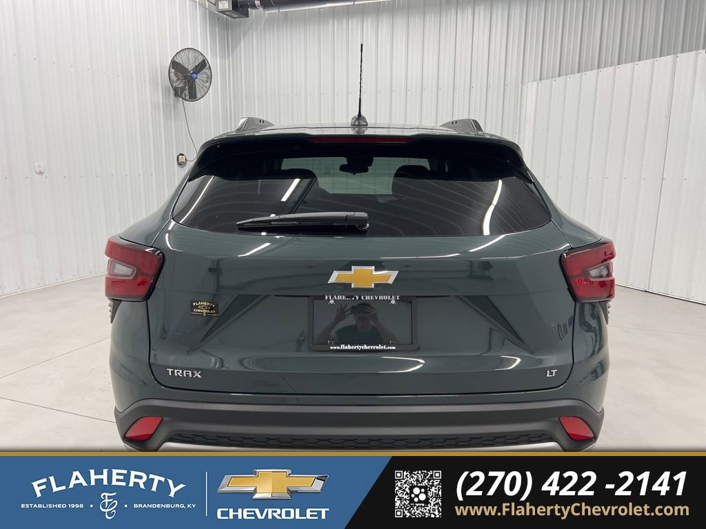 New 2026 Chevrolet Trax LT w/ LT Convenience Package image 4