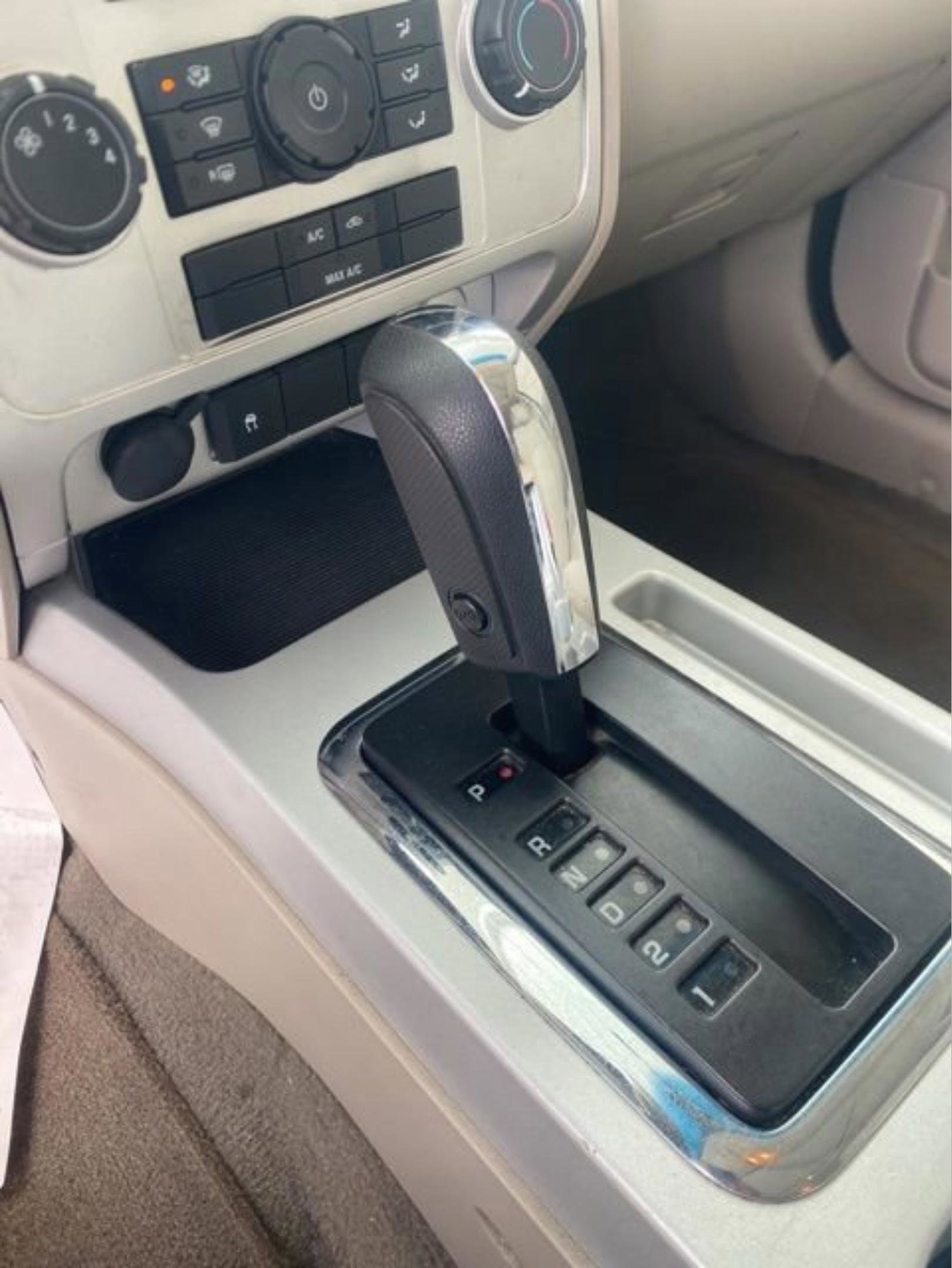 Used 2008 Mercury Mariner 2WD image 18