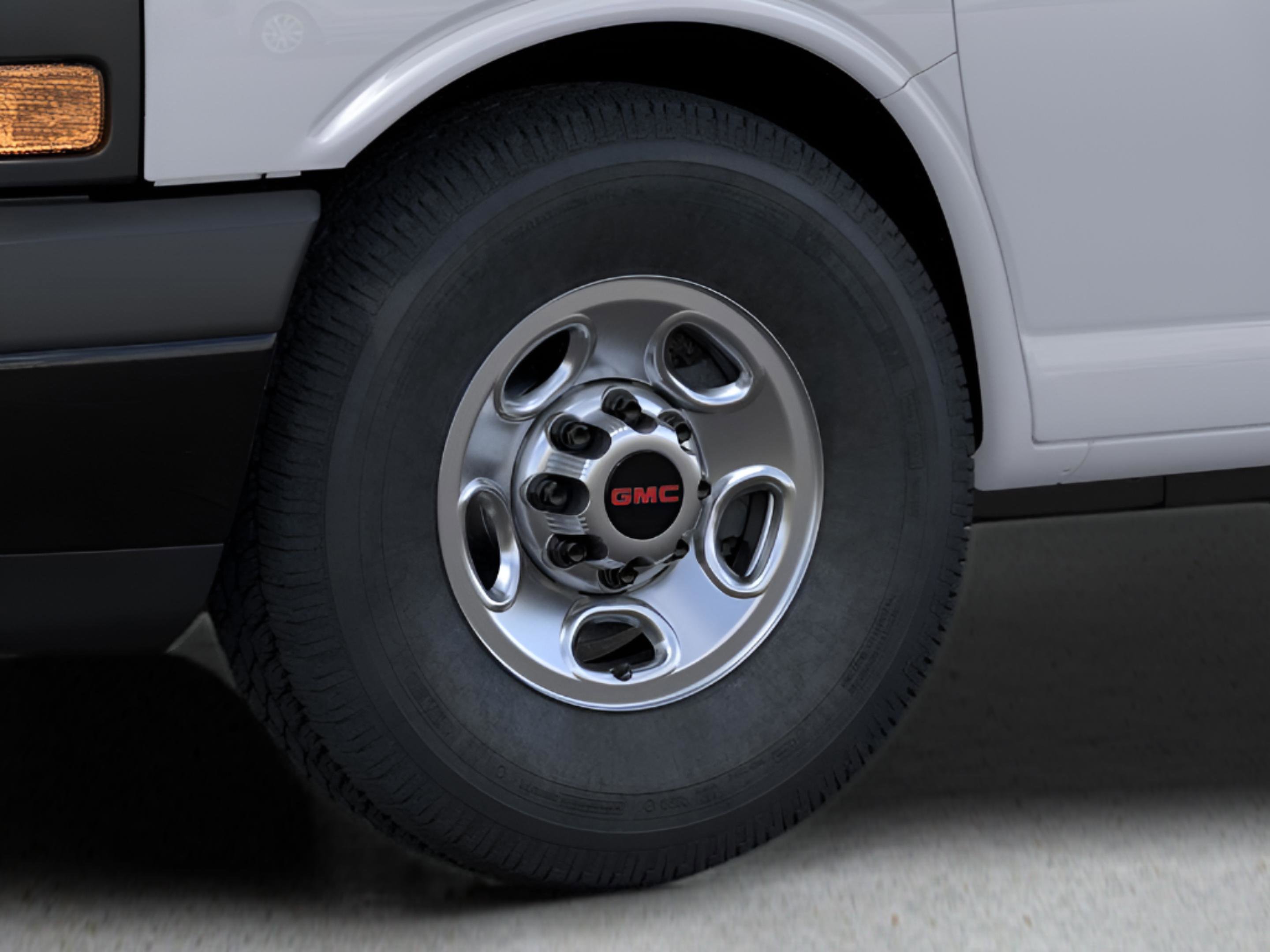 New 2025 GMC Savana 2500 w/ Driver Convenience Package image 26